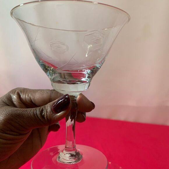 Vintage 1980’s Fostoria Crystal Etched “Rose” Pattern Glasses - Picture 5 of 5